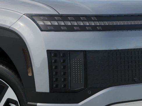 New 2026 Hyundai Ioniq 9 SE image 5