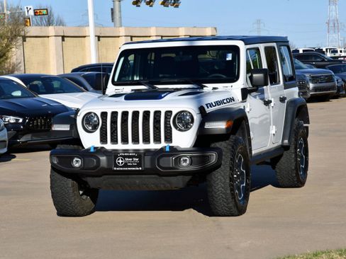 Used 2023 Jeep Wrangler Unlimited Rubicon 4xe w/ Cold Weather Group AWD/4WD image 2