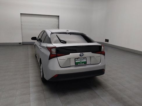 Used 2022 Toyota Prius LE image 6