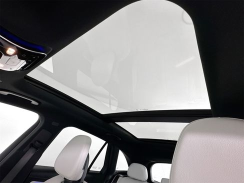 New 2026 Mercedes-Benz GLC 350e 4MATIC image 24