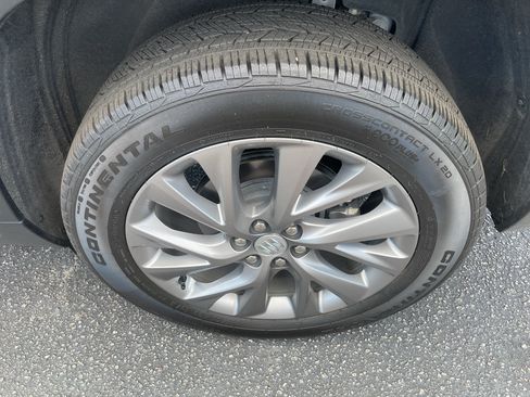 Certified 2026 Buick Enclave Preferred FWD image 5