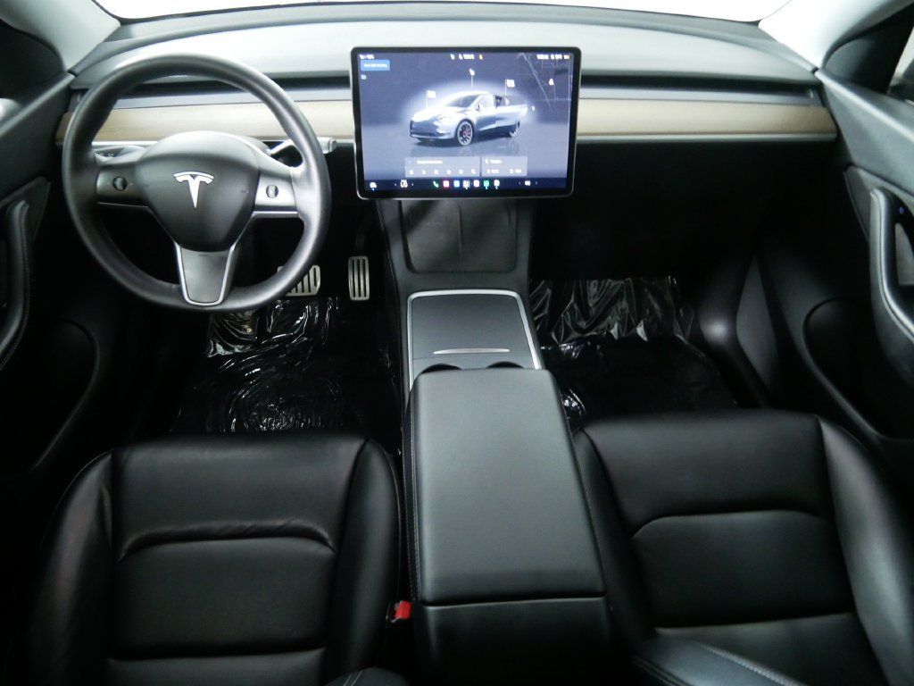 Used 2022 Tesla Model Y Performance AWD/4WD image 17