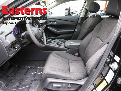 Used 2023 Honda Accord EX image 14