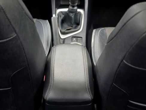 Used 2014 Toyota Corolla S image 20