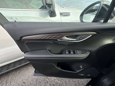 Certified 2023 Buick Envision Avenir FWD image 29