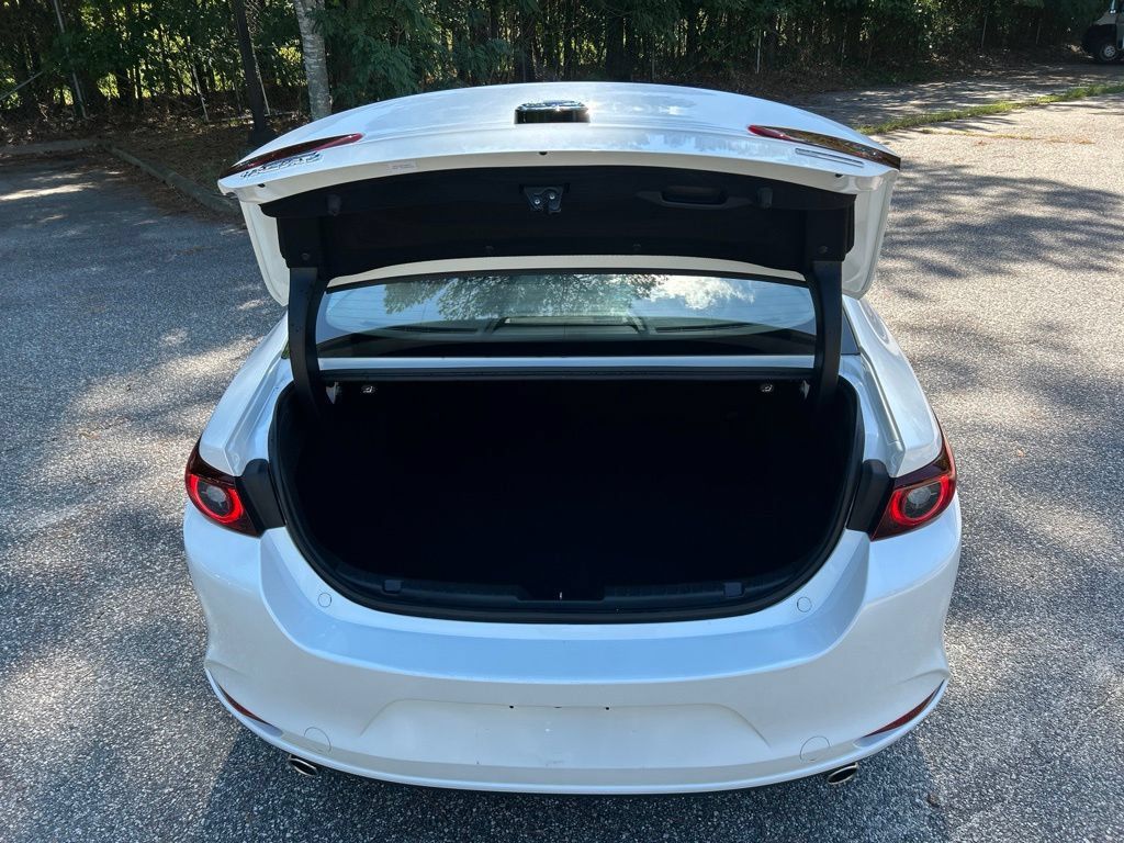 Used 2025 MAZDA MAZDA3 s FWD image 30