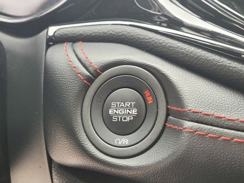 Used 2025 Dodge Durango GT image 27