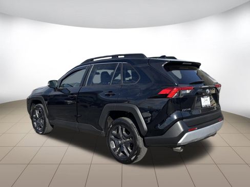 Used 2022 Toyota RAV4 Adventure AWD/4WD image 5
