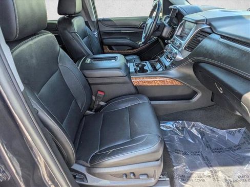 Used 2017 Chevrolet Suburban Premier AWD/4WD image 20