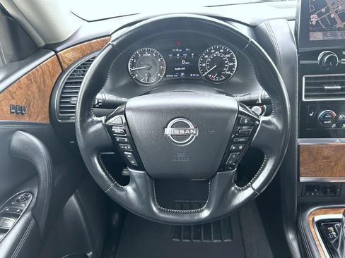 Used 2021 Nissan Armada SL w/ Captain's Chairs Package AWD/4WD image 11