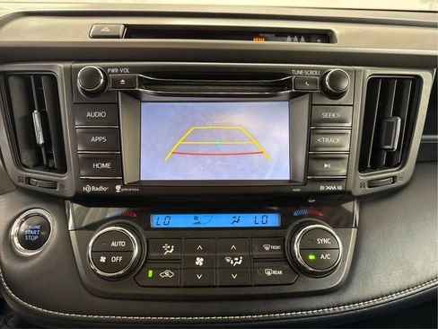 Used 2018 Toyota RAV4 XLE w/ Plus Extra Value Package FWD image 35