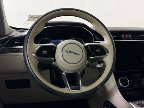 Used 2022 Jaguar F-PACE S image 24