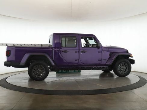 New 2026 Jeep Gladiator Sport AWD/4WD image 6