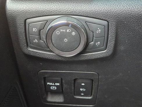 Used 2019 Ford F150 XLT w/ Equipment Group 302A Luxury image 10