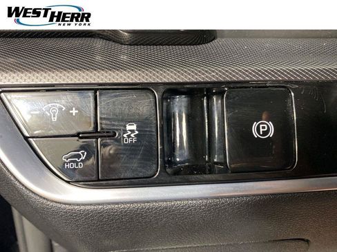 Used 2024 Kia Sportage SX AWD/4WD image 14