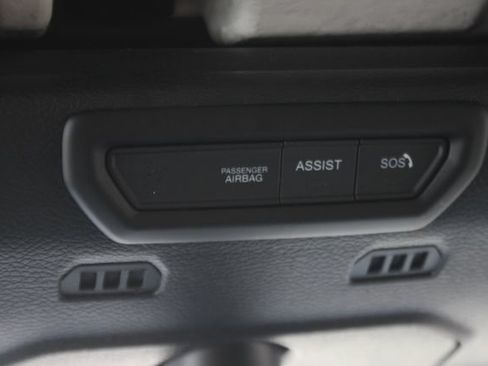 Used 2023 Jeep Wrangler Unlimited Rubicon 4xe AWD/4WD image 11