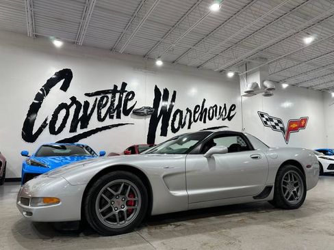 Used 2001 Chevrolet Corvette Z06 RWD image 25
