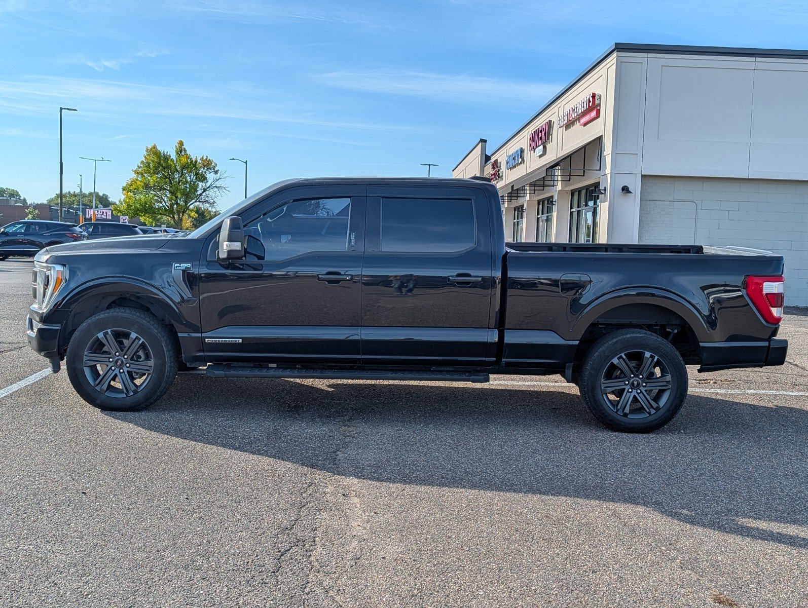 Used 2023 Ford F150 Lariat w/ Equipment Group 502A High AWD/4WD image 2