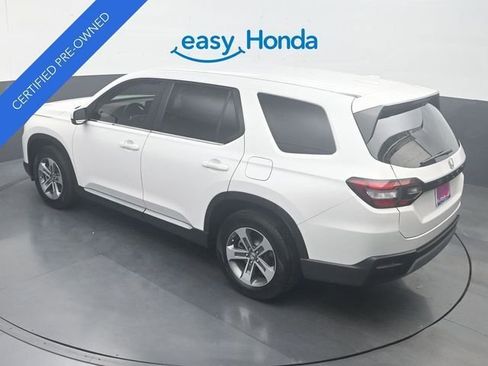 Used 2025 Honda Pilot EX-L image 23