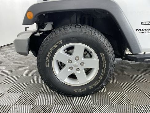 Used 2017 Jeep Wrangler Unlimited Sport w/ Quick Order Package 24S image 17