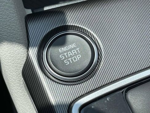 New 2026 Kia Sportage EX w/ EX Panorama Roof Package image 36