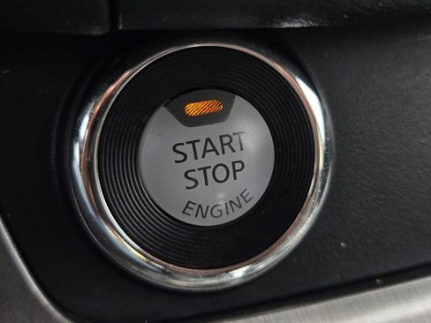 Certified 2024 Nissan Murano SV FWD image 27