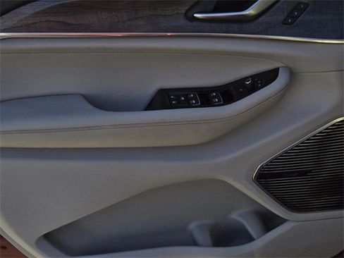 Used 2021 Jeep Grand Cherokee L Overland image 22