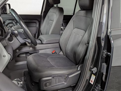 Used 2021 Land Rover Defender 110 image 13