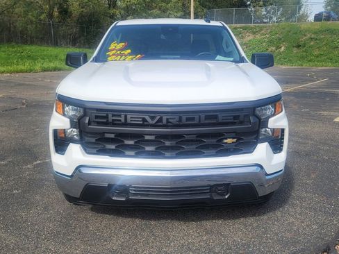Used 2025 Chevrolet Silverado 1500 W/T w/ WT Value Package image 4