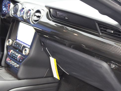 Used 2020 Ford Mustang Shelby GT500 w/ Technology Package RWD image 30