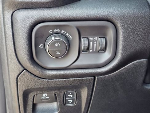 New 2026 RAM 1500 Laramie w/ Night Edition AWD/4WD image 31