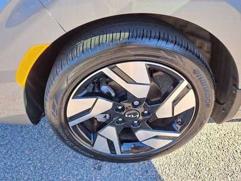 Used 2025 Kia Soul GT-Line w/ GT-Line Technology Package image 31