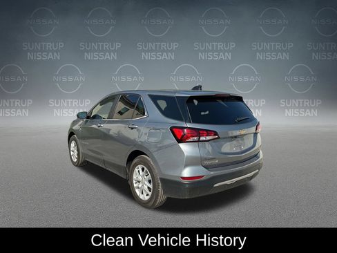 Used 2024 Chevrolet Equinox LT FWD image 3