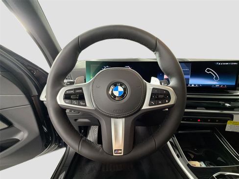 New 2026 BMW X5 xDrive40i w/ M Sport Package AWD/4WD image 12
