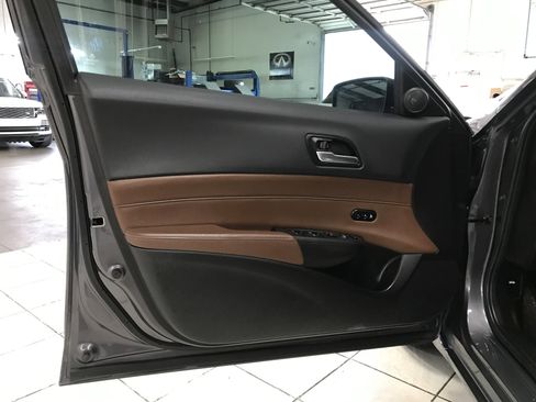 Used 2020 Acura ILX PREMIUM PKG SEDAN 4D image 6