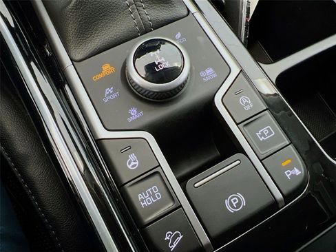 Used 2021 Kia Sorento SX Prestige image 18