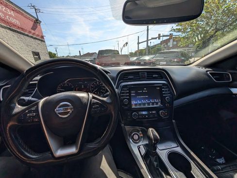 Used 2018 Nissan Maxima 3.5 SV FWD image 21
