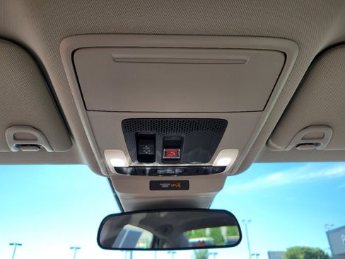 Certified 2023 Honda Accord EX image 30