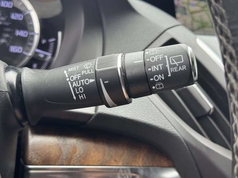 Used 2019 Acura MDX w/ Technology & Entertainment AWD/4WD image 28