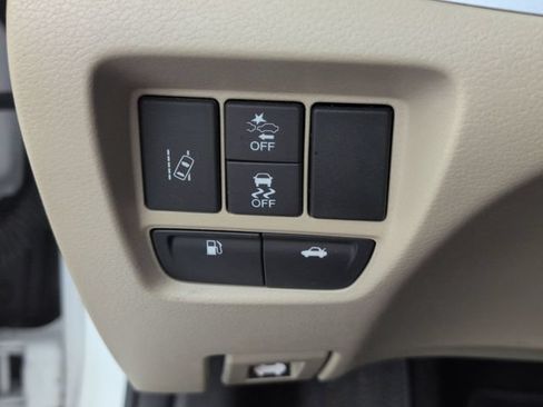 Used 2020 Acura TLX FWD image 32