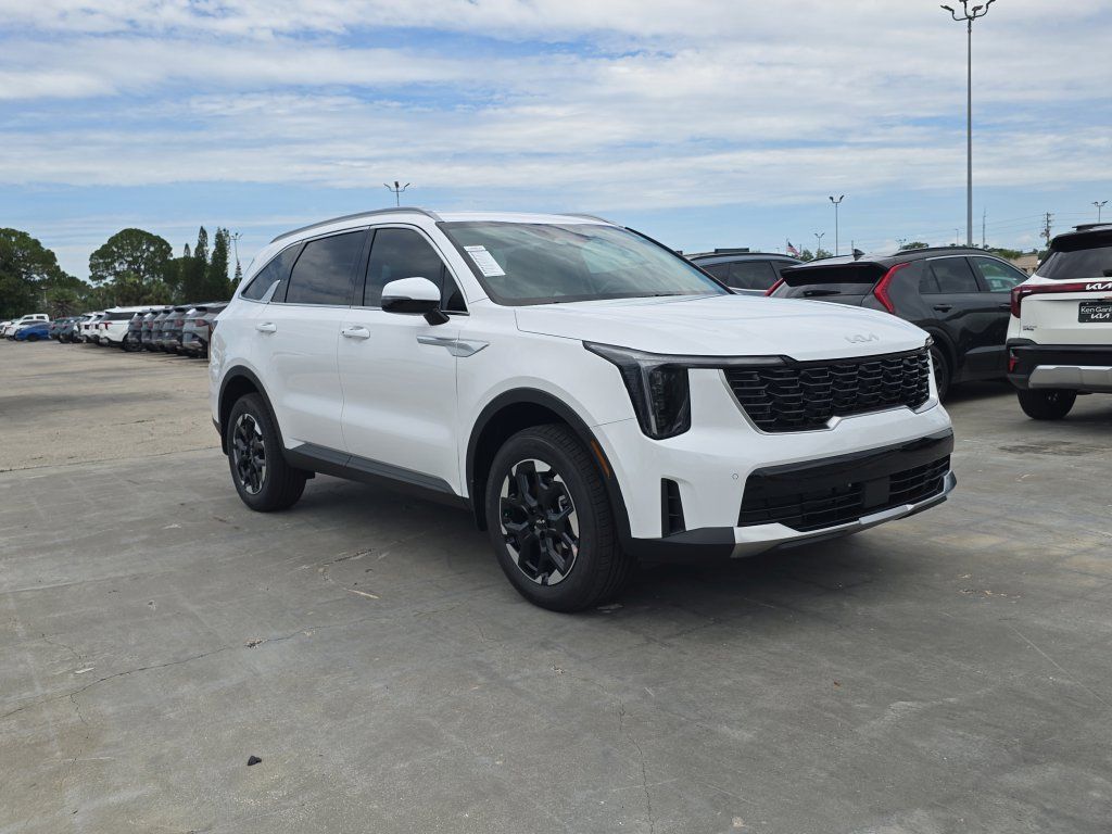 New 2026 Kia Sorento S AWD/4WD image 2