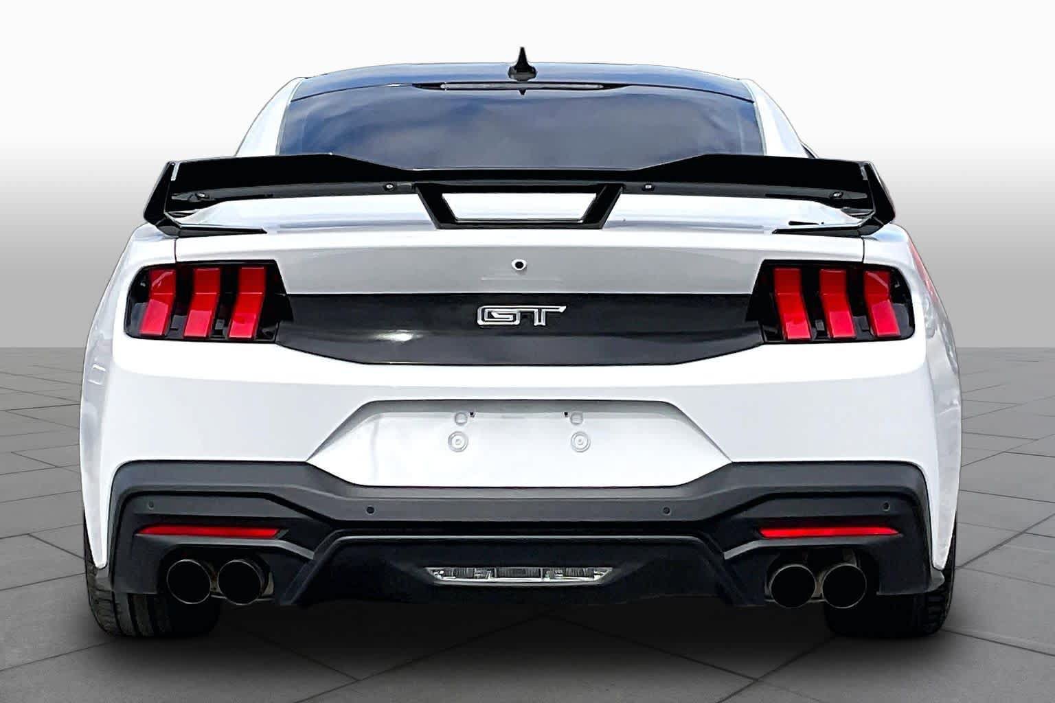 Used 2026 Ford Mustang GT Premium RWD image 5