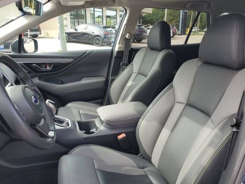 Used 2024 Subaru Outback Onyx Edition AWD/4WD image 6