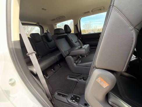 New 2026 Nissan Armada SV image 22