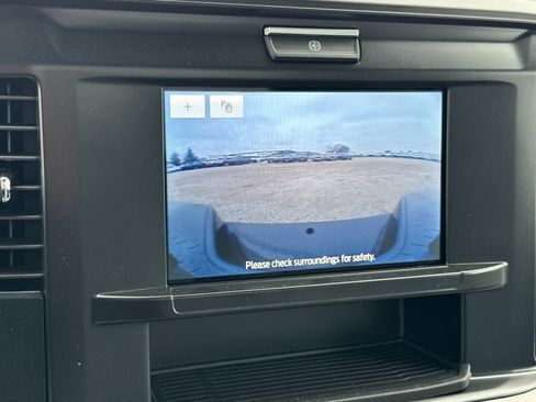 New 2025 Ford F350 XL w/ XL Chrome Package image 17