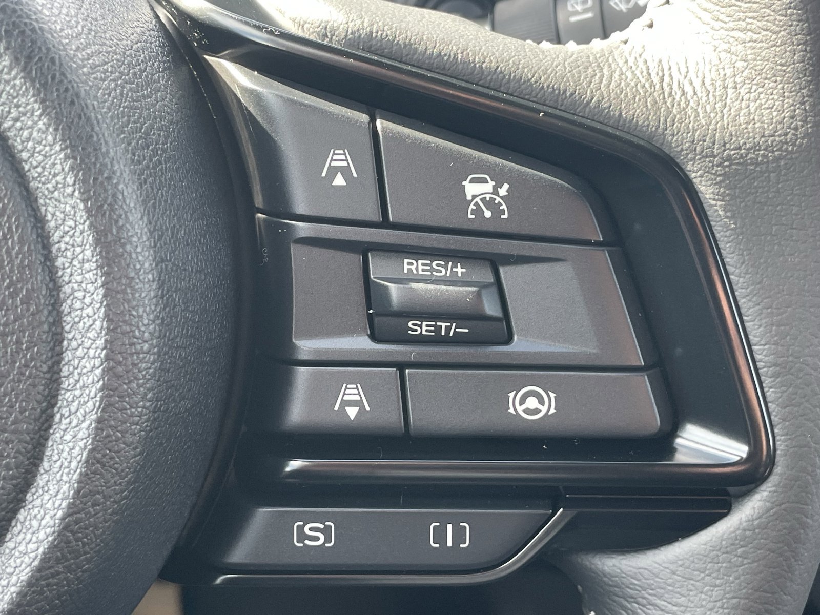 New 2026 Subaru Forester Premium AWD/4WD image 16