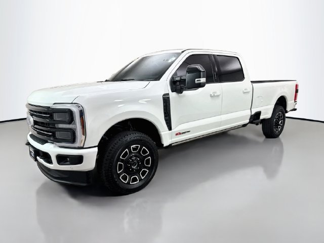 Used 2026 Ford F350 Platinum AWD/4WD image 3