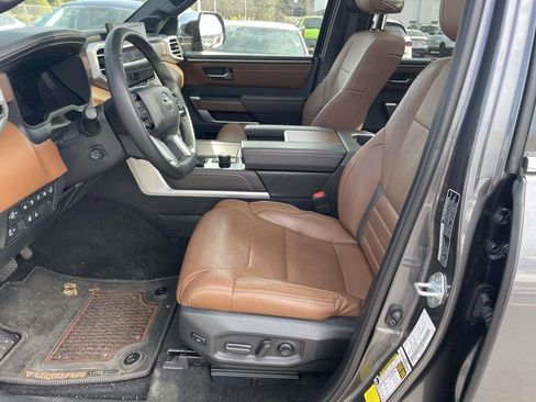 Used 2023 Toyota Tundra 1794 Edition image 28