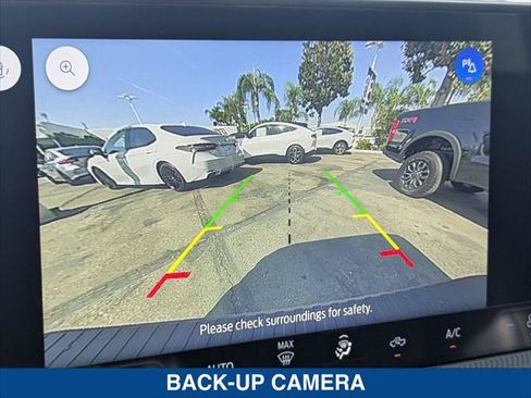 Certified 2025 Ford Maverick Lobo AWD/4WD image 18