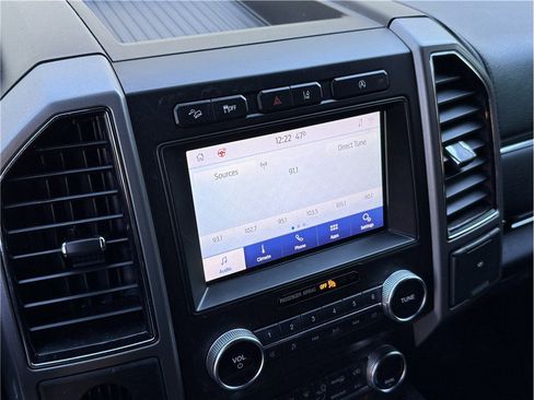 Used 2020 Ford Expedition Max XLT w/ Equipment Group 202A image 20